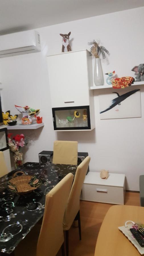 Vera Apartment Kampor 外观 照片