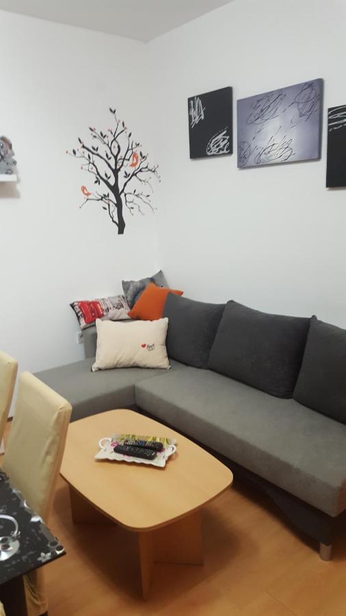 Vera Apartment Kampor 外观 照片