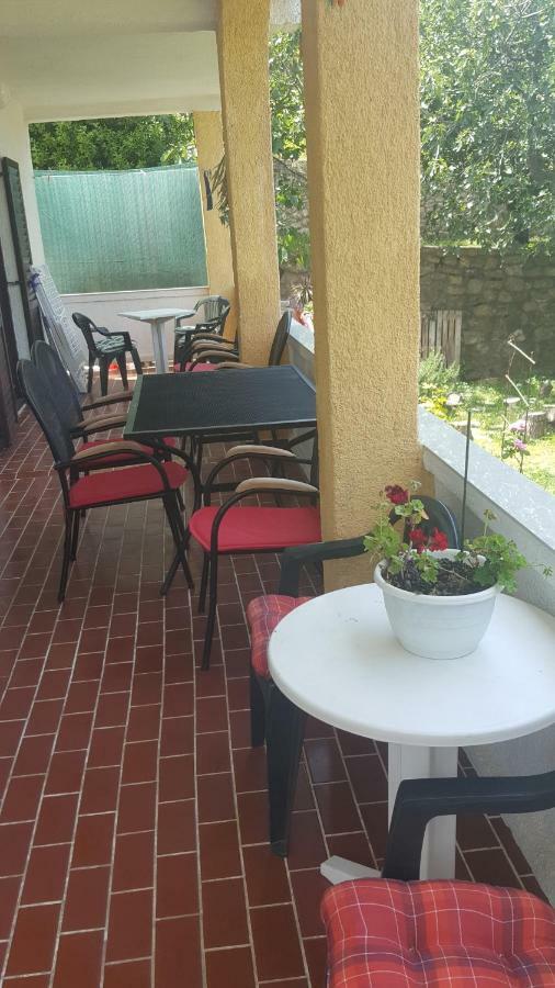 Vera Apartment Kampor 外观 照片